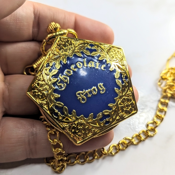 Collectable Chocolate Frog Pocket watch - Picture 7 of 7